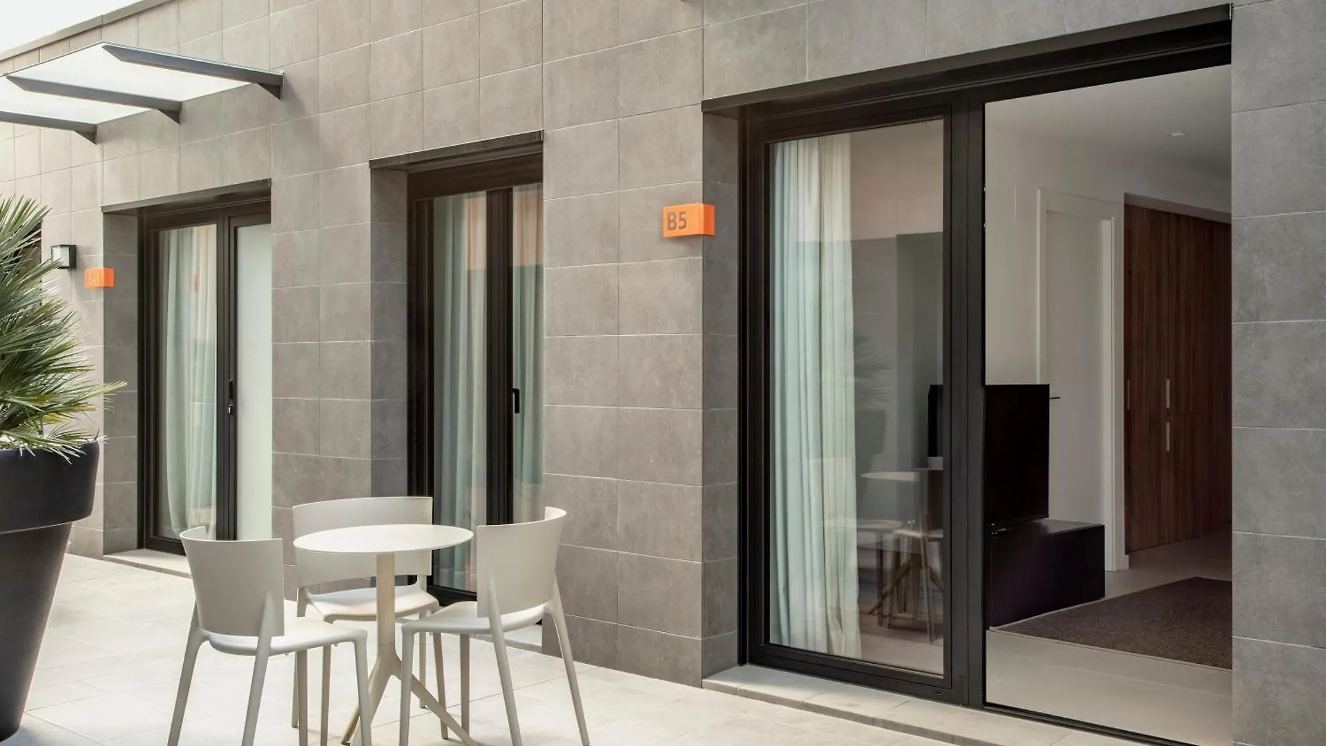 Europa Apartments Οσπιταλέτ ντε Λιοβρεγάτ 0*,