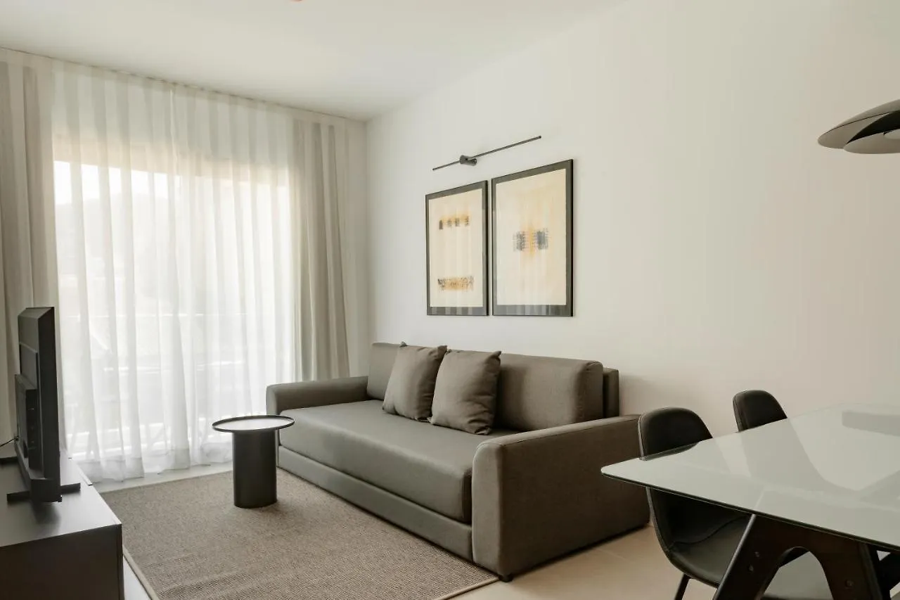 Europa Apartments L'Hospitalet de Llobregat 0*,  Spain
